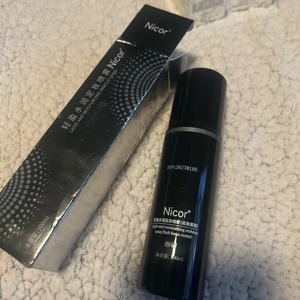Nicor makeup spray